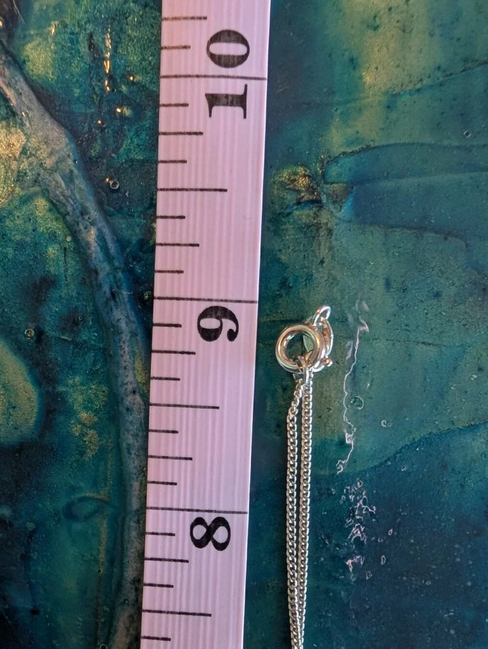 Sterling Silver Clover Design Oval Pendant 18